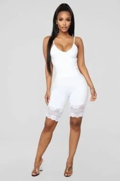 Fashion Nova Everly Lace Hem Biker Shorts - White