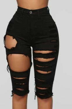 Fashion Nova Taking The High Road Bermuda Shorts - Black