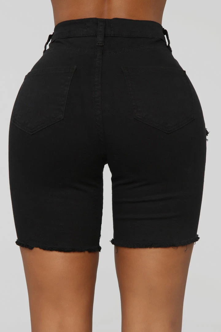 Deals ⭐ Fashion Nova Gone Fishing Shorts - Black ⭐ 10 Fashion Nova Gone Fishing Shorts - Black