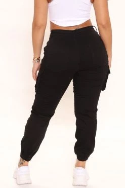 Fashion Nova Victoria Cargo Pants - Black