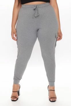 Fashion Nova Back To Better Cargo Jogger - Heathered Grey