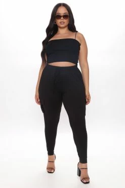Fashion Nova Back To Better Cargo Jogger - Black