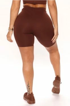 Fashion Nova Effortless Seamless Biker Shorts - Chocolate
