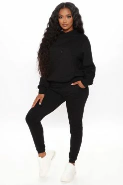 Fashion Nova Look Again Joggers - Black
