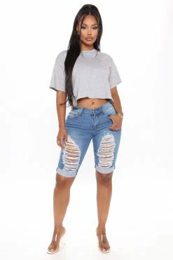 Fashion Nova Beachside Babe Mid Rise Denim Bermudas - Medium Blue Wash