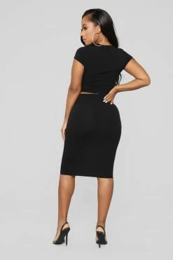 Fashion Nova Casual Lover Skirt - Black