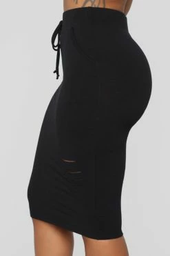 Fashion Nova Casual Lover Skirt - Black