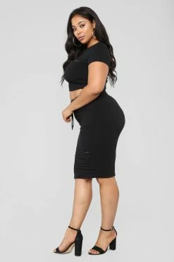 Fashion Nova Casual Lover Skirt - Black