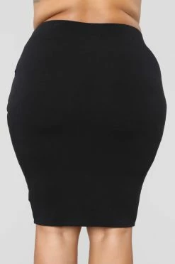 Fashion Nova Casual Lover Skirt - Black