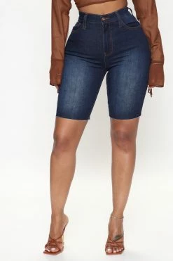 Fashion Nova Shorts Cammie Stretch Denim Bermudas - Dark Wash