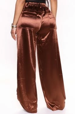 Fashion Nova Pants Never Regular Cargo Pant - Chocolate