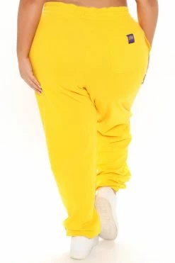 Fashion Nova NBA On The Rebound Lakers Sweatpants - Yellow