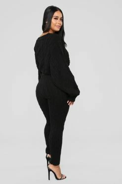 Fashion Nova Meet Me Half Way Leggings - Black