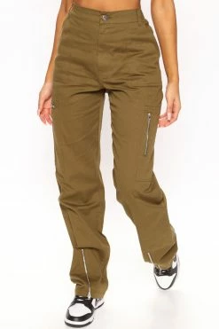 Fashion Nova Always In Command Cargo Pant 33 - Olive