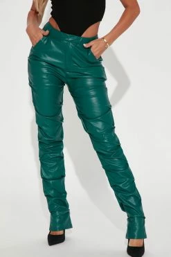 Fashion Nova What It Takes Ruched Faux Leather Pant 32 - Emerald Pants