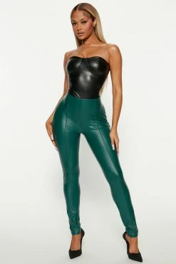 Fashion Nova All Eyes On You Faux Leather Leggings - Hunter