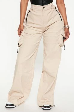 Fashion Nova Oh Baby Cargo Pant 33 - Taupe Pants