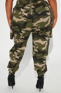 Fashion Nova Not Messing Around Camo Cargo Jogger 30 - Camouflage