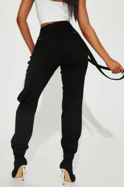 Wholesale π Fashion Nova Show Me The Way Jogger Pant 30 - Black Pants π 10 Fashion Nova Show Me The Way Jogger Pant 30 - Black Pants