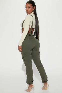 Fashion Nova Get On My Level Cargo Pants - Olive