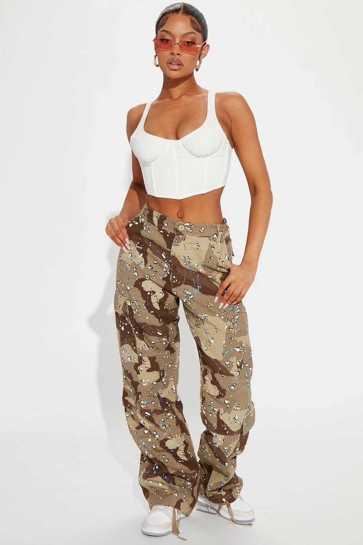 Flash Sale π Fashion Nova Paparazzi Camo Joggers - Camouflage π 5 Fashion Nova Paparazzi Camo Joggers - Camouflage