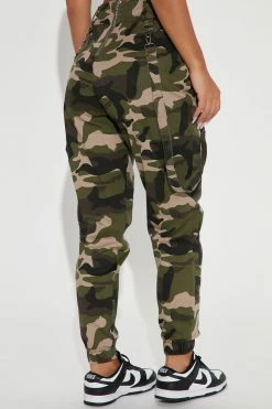 Fashion Nova Not Messing Around Camo Cargo Jogger 30 - Camouflage