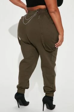 Fashion Nova Not Messing Around Cargo Jogger 30 - Olive Pants