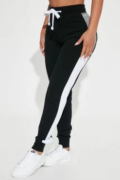 Fashion Nova Analissa Jogger - Black Pants
