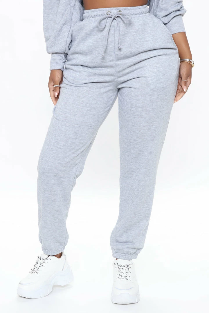 New 🔔 Fashion Nova Big On Comfort Jogger Pant - Heather Grey 🎁 4 Fashion Nova Big On Comfort Jogger Pant - Heather Grey