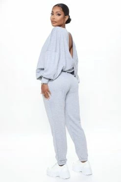 New 🔔 Fashion Nova Big On Comfort Jogger Pant - Heather Grey 🎁 15 Fashion Nova Big On Comfort Jogger Pant - Heather Grey