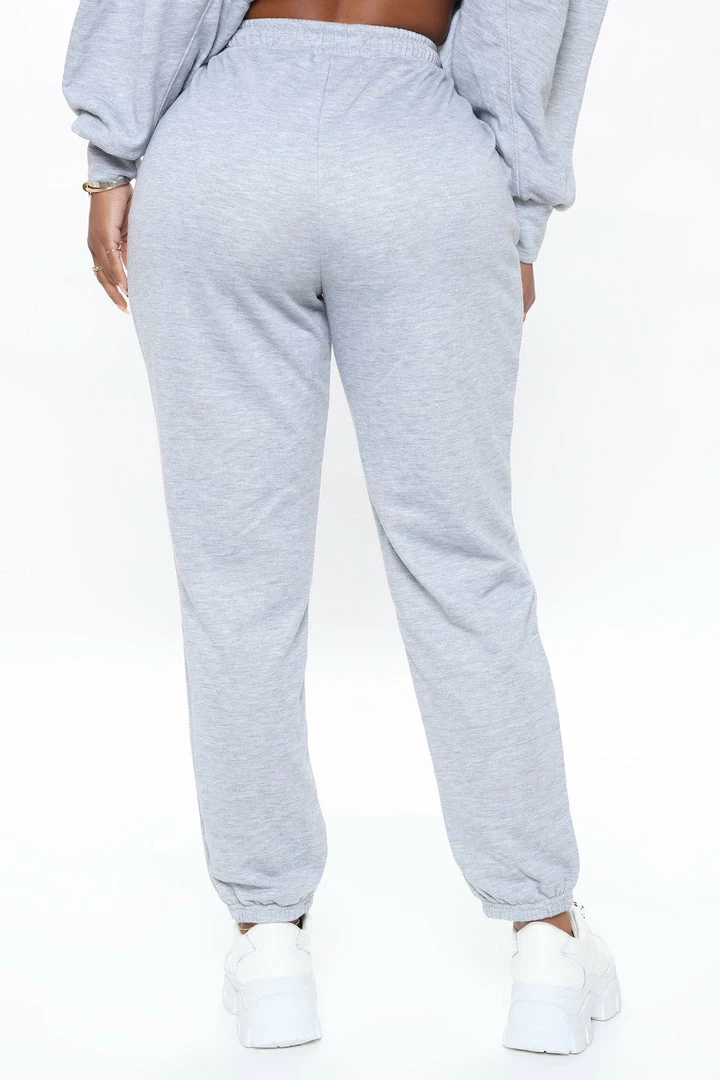 New 🔔 Fashion Nova Big On Comfort Jogger Pant - Heather Grey 🎁 6 Fashion Nova Big On Comfort Jogger Pant - Heather Grey