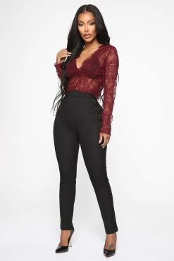 Fashion Nova Benjamin Button High Rise Skinny Pants - Black