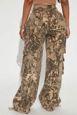 Buy ๐ Fashion Nova Topanga Camo Cargo Pant - Green/combo ๐ฏ 10 Fashion Nova Topanga Camo Cargo Pant - Green/combo