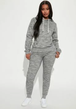 Fashion Nova Tennis And Chill Fleece Jogger - Heather Grey Pants