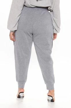 Fashion Nova My Favorite Cargo Jogger Pant - Heather Grey Pants