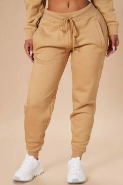 Fashion Nova Stole Your Boyfriend's Oversized Jogger - Nude