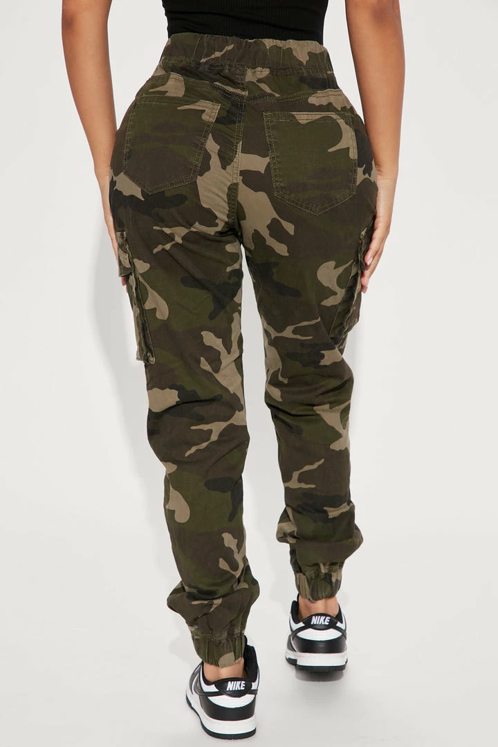 Fashion Nova Pocket Placement Cargo Pant - Camouflage