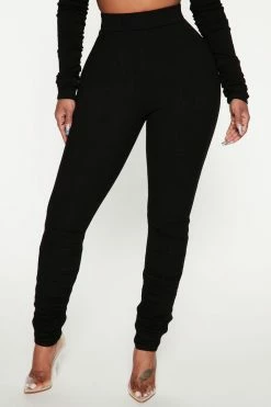 Fashion Nova Tyler Snatched Legging - Black