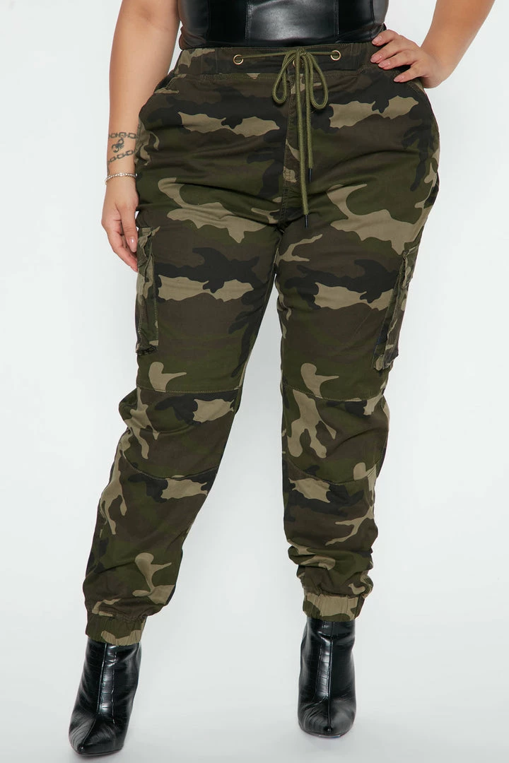 Fashion Nova Pocket Placement Cargo Pant - Camouflage