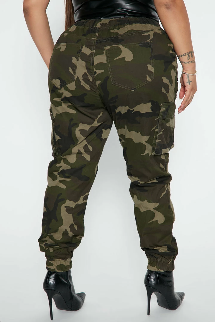 Fashion Nova Pocket Placement Cargo Pant - Camouflage