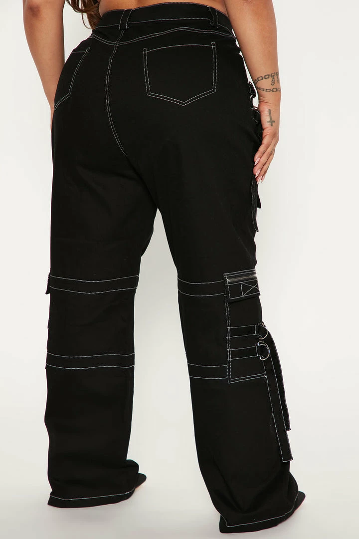 Fashion Nova Cruise Control Contrast Stitch Cargo Pants - Black