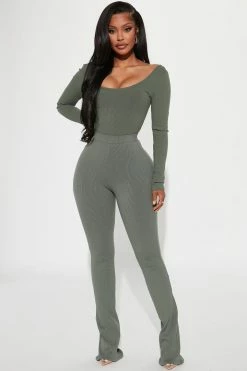 Fashion Nova Pants Presley Snatched Pant - Olive 2