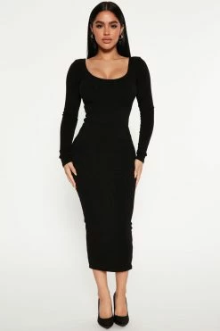 Fashion Nova Skirts & Skorts Miley Snatched Midi Skirt - Black