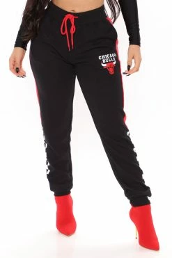 Fashion Nova NBA Offensive Fouls Bulls Sweatpants - Black