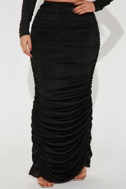 Fashion Nova Skirts & Skorts Stroke Of Midnight Ruched Maxi Skirt - Black