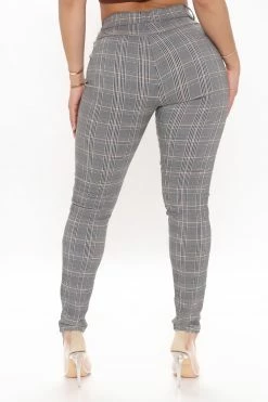 Fashion Nova Checking In Plaid Pants - Grey/combo