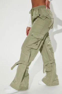 Fashion Nova Prerogative Parachute Cargo Pant - Olive Pants