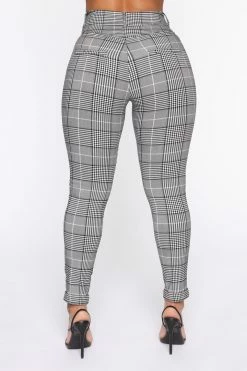 Fashion Nova I Know You Want It Plaid Pants - Black/White