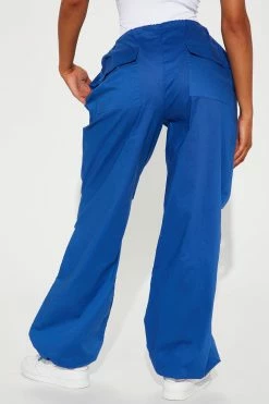 Fashion Nova Public Affair Parachute Pant - Royal