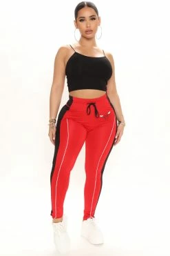 Fashion Nova NBA Jumpman Bulls Leggings - Red/Black